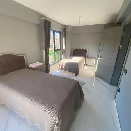 Lina Garden ヴィラ サパンジャ