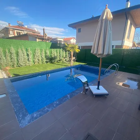 Villa Lina Garden *